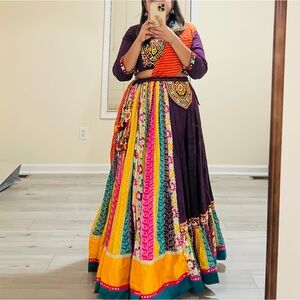 Chaniyacholi Lahenga